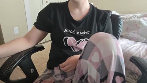 fuxkme_jen online show from 01/15/25, 04:00