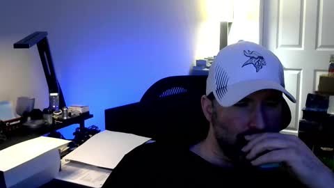 Snapshot of fuzz69_ chatting on 01/12/26, 06:57 fuzz69_ online show from 01/12/26, 06:57