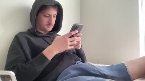 Snapshot of fuzzedpeach chatting on 11/01/25, 05:59 fuzzedpeach online show from 11/01/25, 05:59