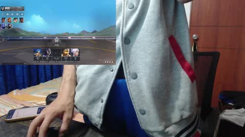 Snapshot of fvckhorneyguy chatting on 03/04/25, 07:11 andrew online show from 03/04/25, 07:11