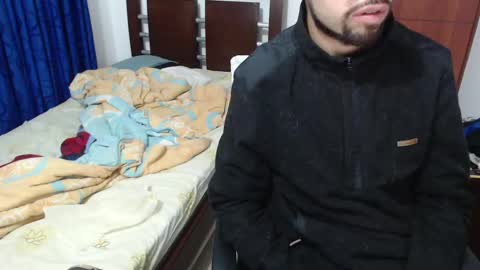 Snapshot of fvckhorneyguy chatting on 03/08/25, 01:06 andrew online show from 03/08/25, 01:06