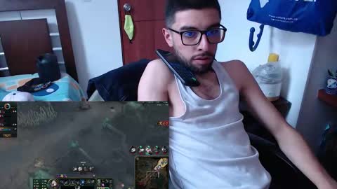 Snapshot of fvckhorneyguy chatting on 10/07/25, 08:50 andrew online show from 10/07/25, 08:50