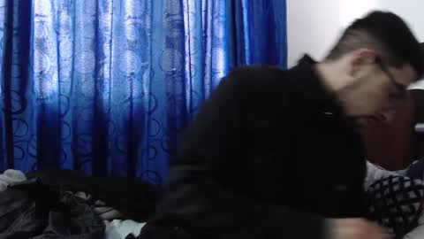 Snapshot of fvckhorneyguy chatting on 10/14/25, 12:50 andrew online show from 10/14/25, 12:50