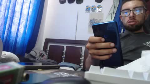 Snapshot of fvckhorneyguy chatting on 03/30/26, 04:08 andrew online show from 03/30/26, 04:08