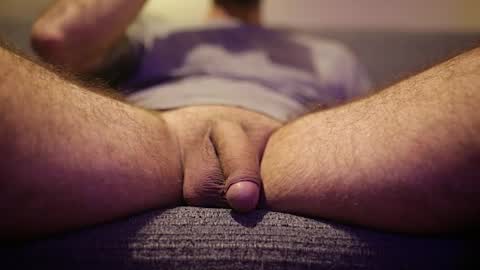 Snapshot of fvckinginfamouz chatting on 11/26/25, 07:04 The Chillest Daddy online show from 11/26/25, 07:04