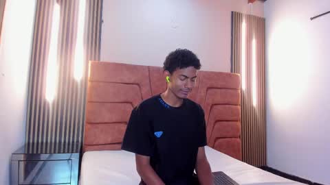 fykmor online show from 09/22/25, 03:52