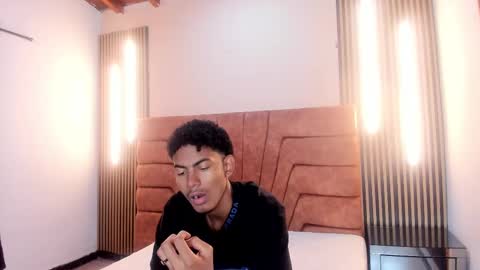 fykmor online show from 09/29/25, 03:44