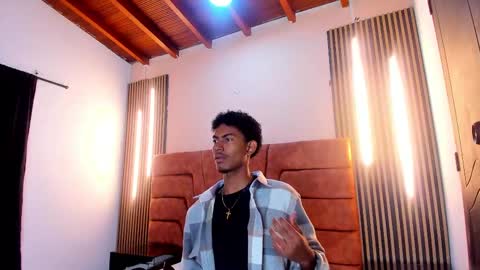 fykmor online show from 10/13/25, 03:39