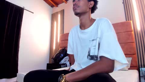 fykmor online show from 10/24/25, 03:58