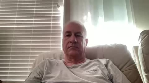 fyrguy101 online show from 12/18/25, 11:00