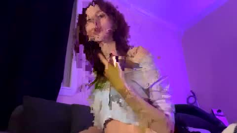 Goddess Luna online show from 02/25/25, 05:52