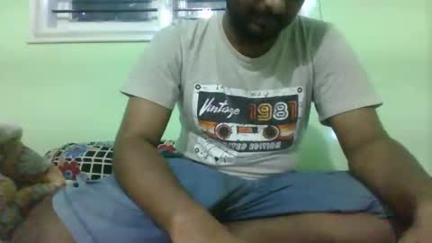 Snapshot of g0lu_ chatting on 12/14/24, 07:57 Nunnu online show from 12/14/24, 07:57