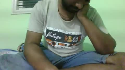Snapshot of g0lu_ chatting on 02/08/25, 09:25 Nunnu online show from 02/08/25, 09:25