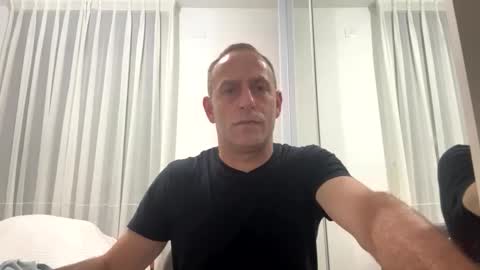 Snapshot of g10303 chatting on 11/15/25, 04:36 g103031910303 online show from 11/15/25, 04:36