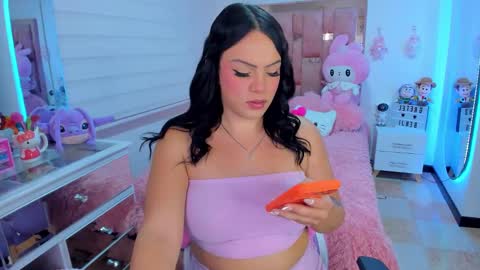 Snapshot of gaabisita chatting on 12/19/25, 01:56 Gabriela online show from 12/19/25, 01:56