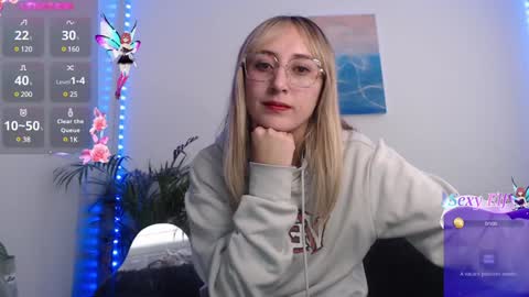 Snapshot of gabb_rioss chatting on 12/22/24, 12:05 Gabriela online show from 12/22/24, 12:05