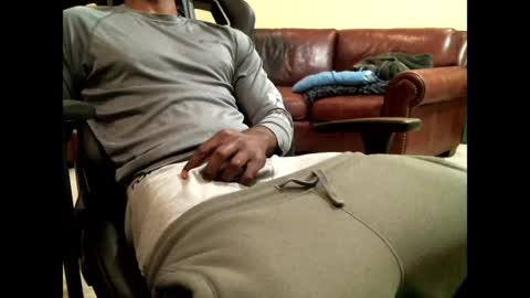 Snapshot of gabbc18 chatting on 03/29/26, 03:50 James online show from 03/29/26, 03:50