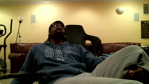 James online show from 05/03/26, 04:18