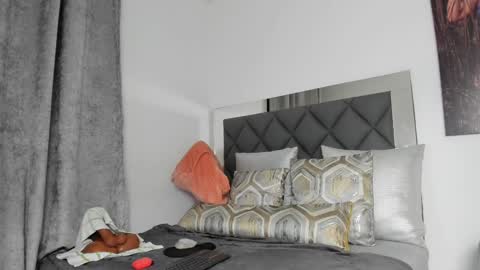 Snapshot of gabi_gonzales chatting on 01/28/25, 02:53 Instagram soygabi g online show from 01/28/25, 02:53