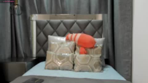   Instagram soygabi g   online show from 05/08/26, 12:16