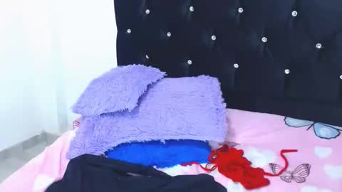 Snapshot of gabi_jhons_23 chatting on 11/11/25, 09:20 gabi_jhons_23 online show from 11/11/25, 09:20