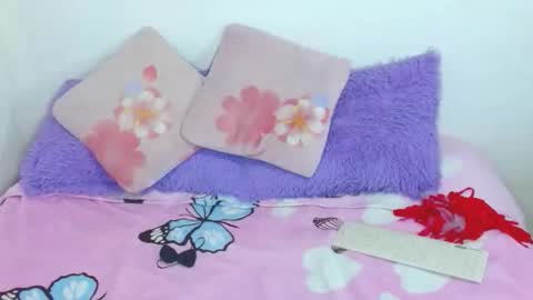 Snapshot of gabi_jhons_23 chatting on 03/18/26, 08:17 gabi_jhons_23 online show from 03/18/26, 08:17