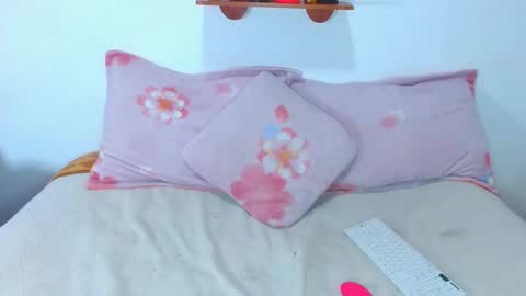gabi_jhons_23 online show from 05/03/26, 08:53