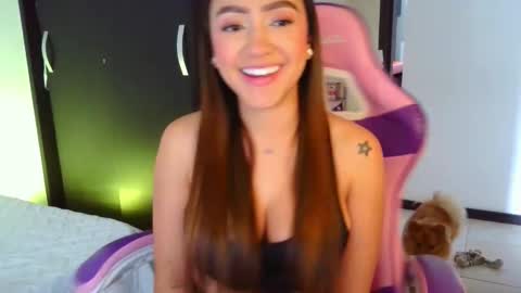 Gabi online show from 10/02/25, 01:40