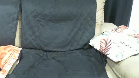 gaby  layla online show from 02/01/25, 04:14