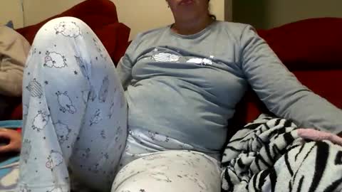 gaby  layla online show from 06/02/26, 12:12