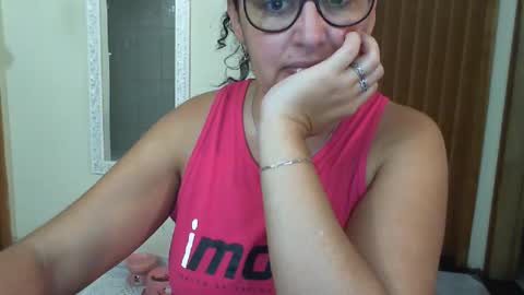 gaby  layla online show from 06/05/26, 08:36