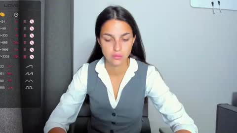 Snapshot of gabri_baby chatting on 06/11/26, 11:19 The next stream in car 1 december 10pm time in France online show from 06/11/26, 11:19
