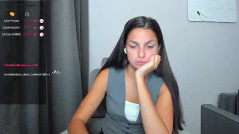 Snapshot of gabri_baby chatting on 06/19/26, 05:50 The next stream in car 1 december 10pm time in France online show from 06/19/26, 05:50