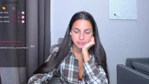 Snapshot of gabri_baby chatting on 07/06/26, 08:55 The next stream in car 1 december 10pm time in France online show from 07/06/26, 08:55