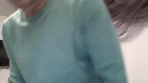 Snapshot of gabriel9_2003 chatting on 01/12/26, 08:25 gabriel9_2003 online show from 01/12/26, 08:25