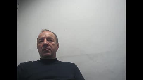 gabriel9_2003 online show from 04/27/26, 12:14