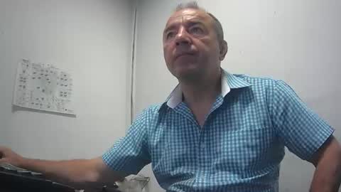gabriel9_2003 online show from 06/12/26, 09:30