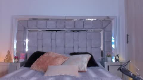 Snapshot of gabriela_montess chatting on 01/07/25, 12:24 Gabriela Montes online show from 01/07/25, 12:24