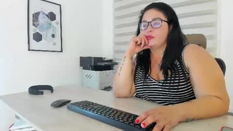 Snapshot of gabriela_silva7 chatting on 08/04/26, 08:44 Gabriela online show from 08/04/26, 08:44