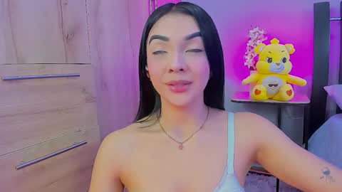 Snapshot of gabrielam_ms chatting on 03/21/26, 11:52 Gabriela Evans MS online show from 03/21/26, 11:52