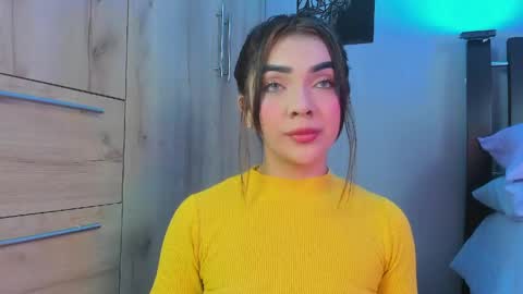 Snapshot of gabrielam_ms chatting on 04/19/26, 10:34 Gabriela Evans MS online show from 04/19/26, 10:34