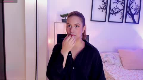 Gabriella online show from 01/21/25, 09:57