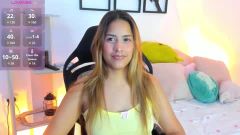 Snapshot of gabriella__tom chatting on 03/25/26, 10:38 Gabriella online show from 03/25/26, 10:38