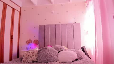 Gaby online show from 12/14/25, 06:12