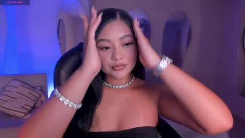 Snapshot of gabriellalee_ chatting on 05/09/26, 07:41 Gabriella Lee online show from 05/09/26, 07:41