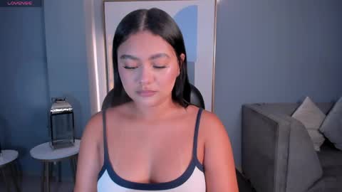 Snapshot of gabriellalee_ chatting on 05/26/26, 03:24 Gabriella Lee online show from 05/26/26, 03:24