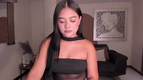 Snapshot of gabriellalee_ chatting on 06/21/26, 11:02 Gabriella Lee online show from 06/21/26, 11:02