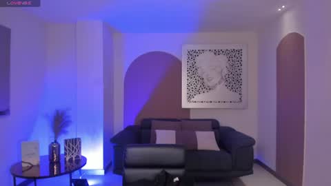 Snapshot of gabriellalee_ chatting on 07/02/26, 11:27 Gabriella Lee online show from 07/02/26, 11:27