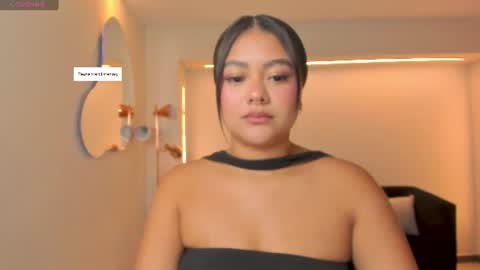 Snapshot of gabriellalee_ chatting on 07/06/26, 11:07 Gabriella Lee online show from 07/06/26, 11:07