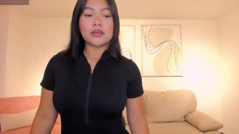 Snapshot of gabriellalee_ chatting on 07/18/26, 11:14 Gabriella Lee online show from 07/18/26, 11:14